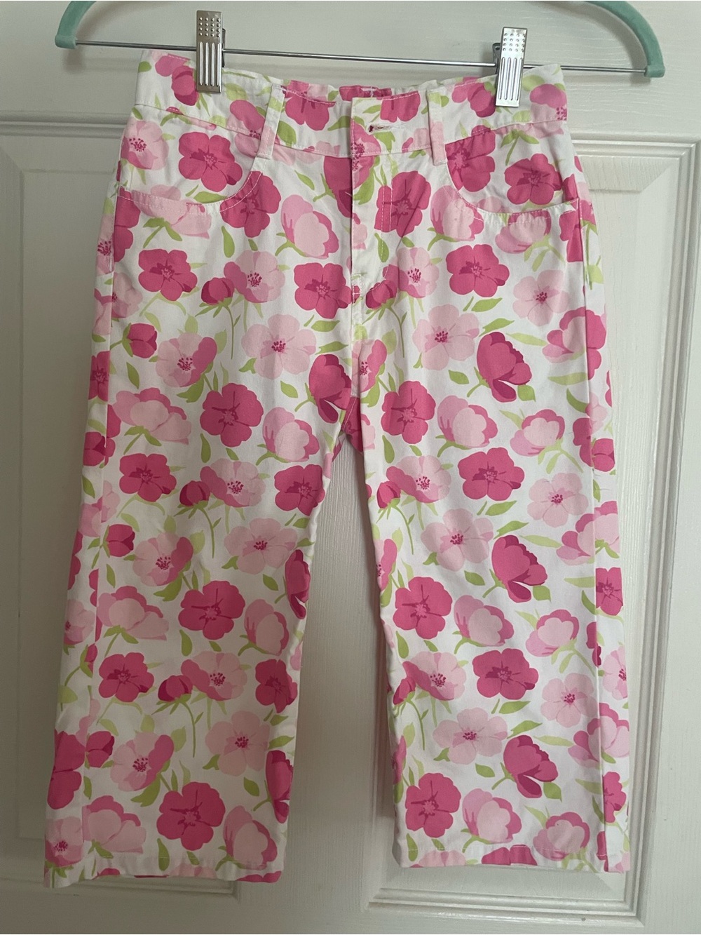 Gymboree White Capri Pants with Pink Floral Print